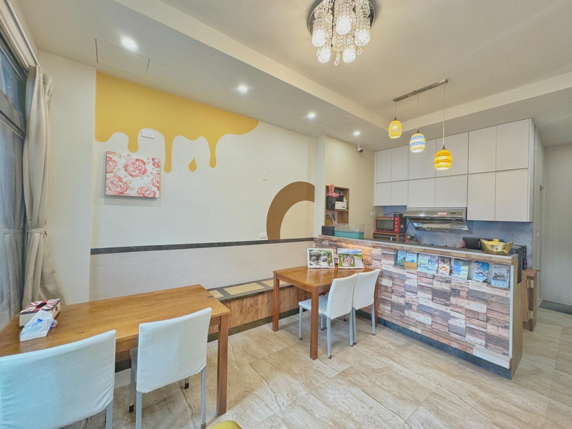 Xiong Zhi Mi B&B 花蓮市 エクステリア 写真
