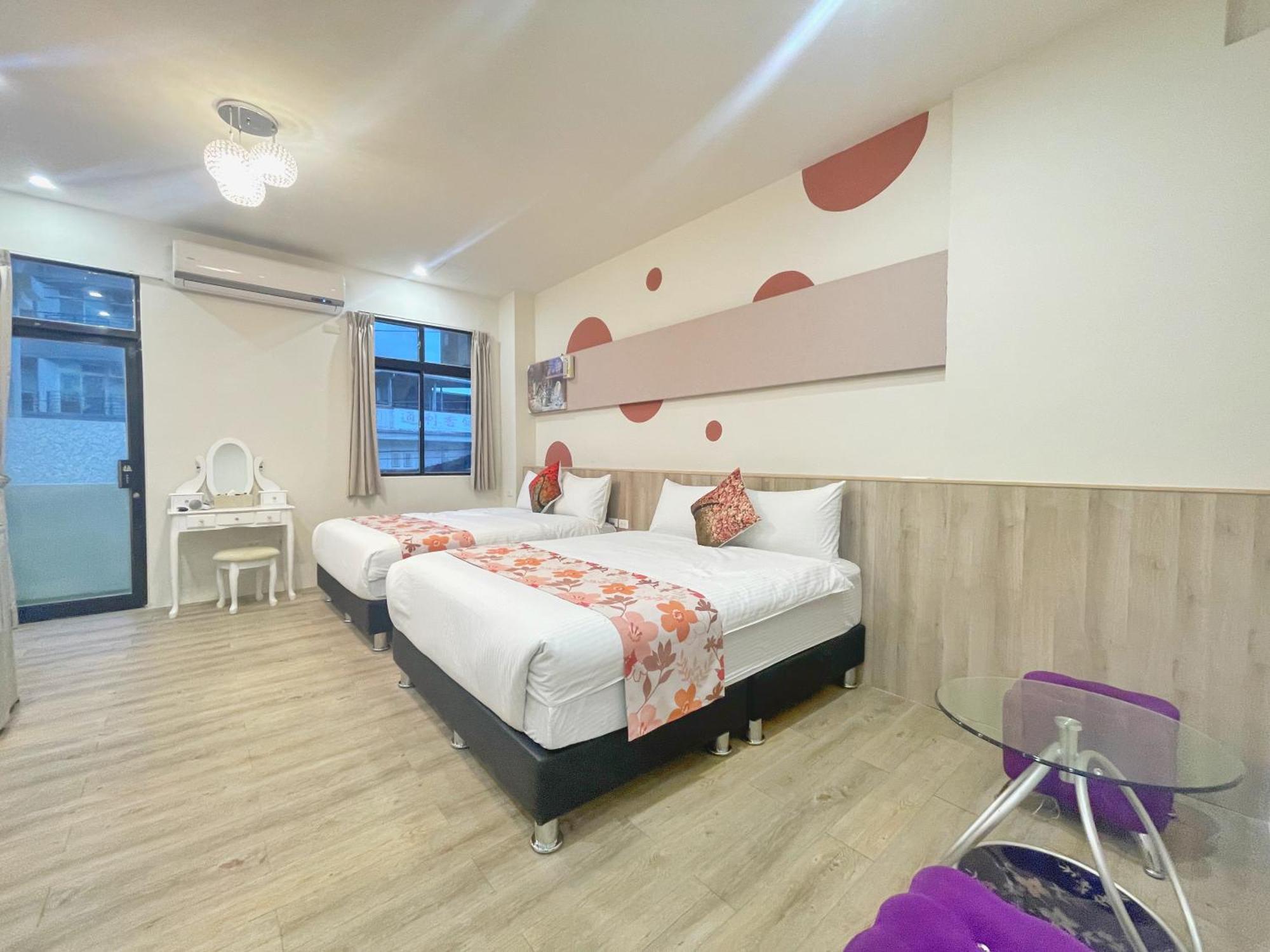 Xiong Zhi Mi B&B 花蓮市 エクステリア 写真