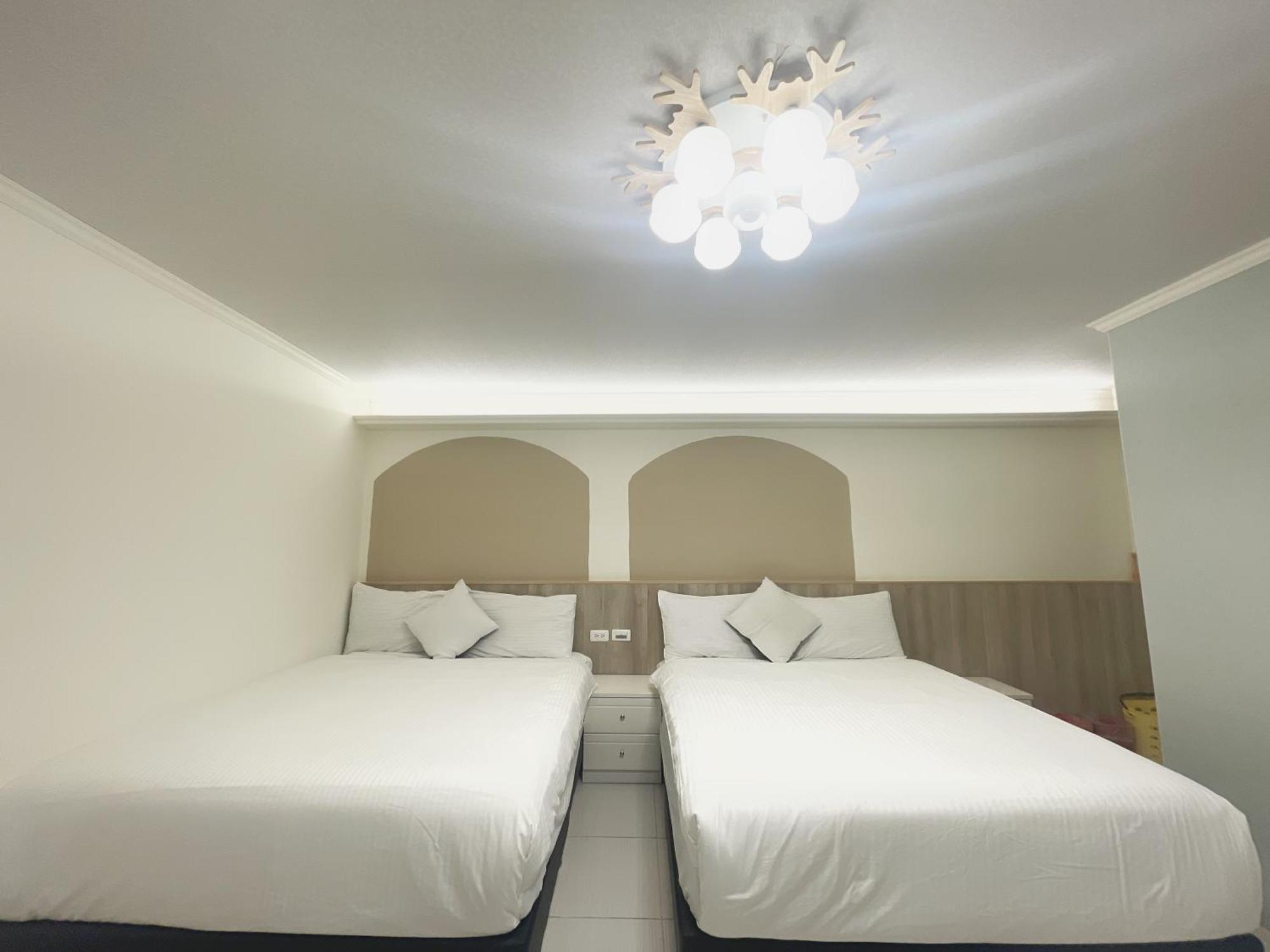 Xiong Zhi Mi B&B 花蓮市 エクステリア 写真