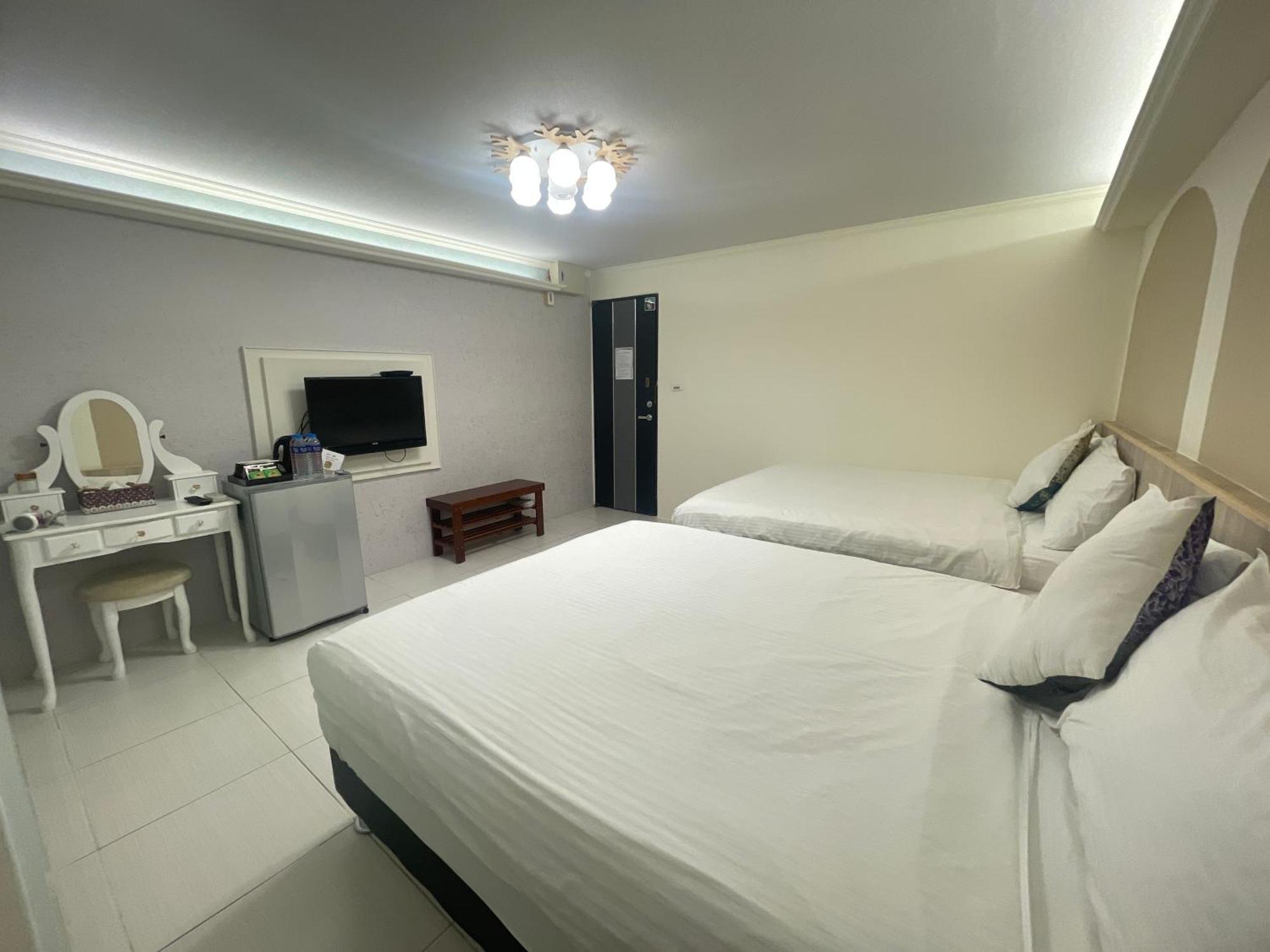 Xiong Zhi Mi B&B 花蓮市 エクステリア 写真