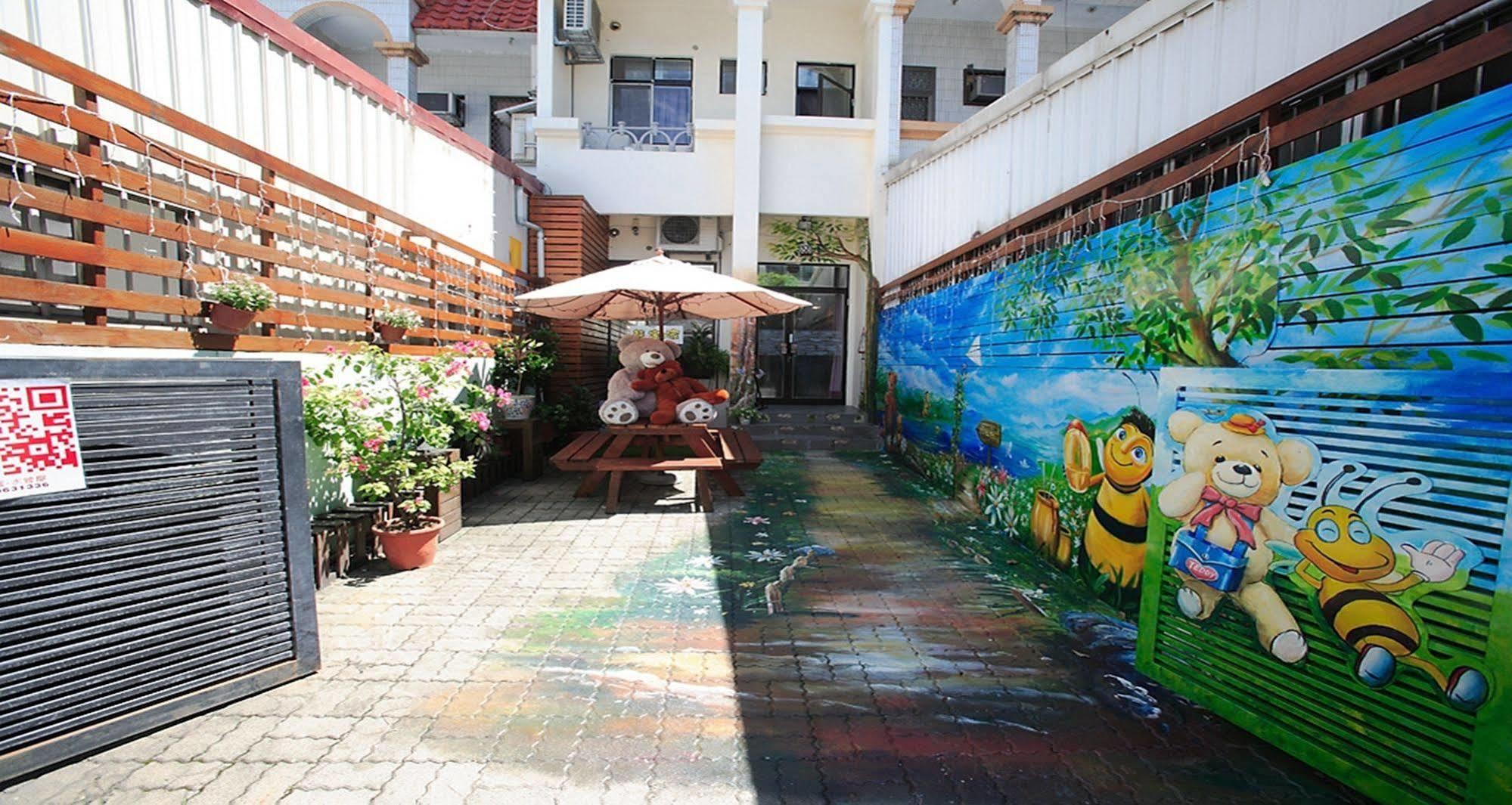 Xiong Zhi Mi B&B 花蓮市 エクステリア 写真