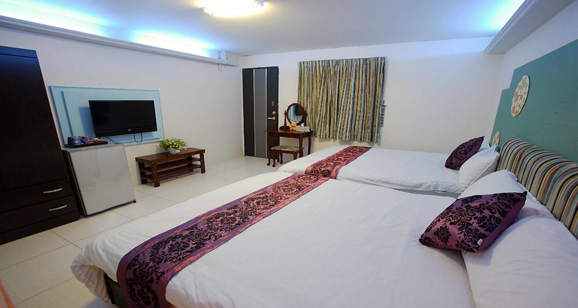 Xiong Zhi Mi B&B 花蓮市 エクステリア 写真