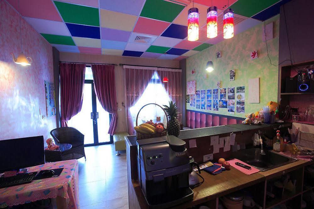 Xiong Zhi Mi B&B 花蓮市 エクステリア 写真
